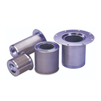 褶折式滤筒在处理含有超细纳米级粉尘，且粉尘具有强吸附性的工况时，其过滤机制会发生哪些特殊变化？